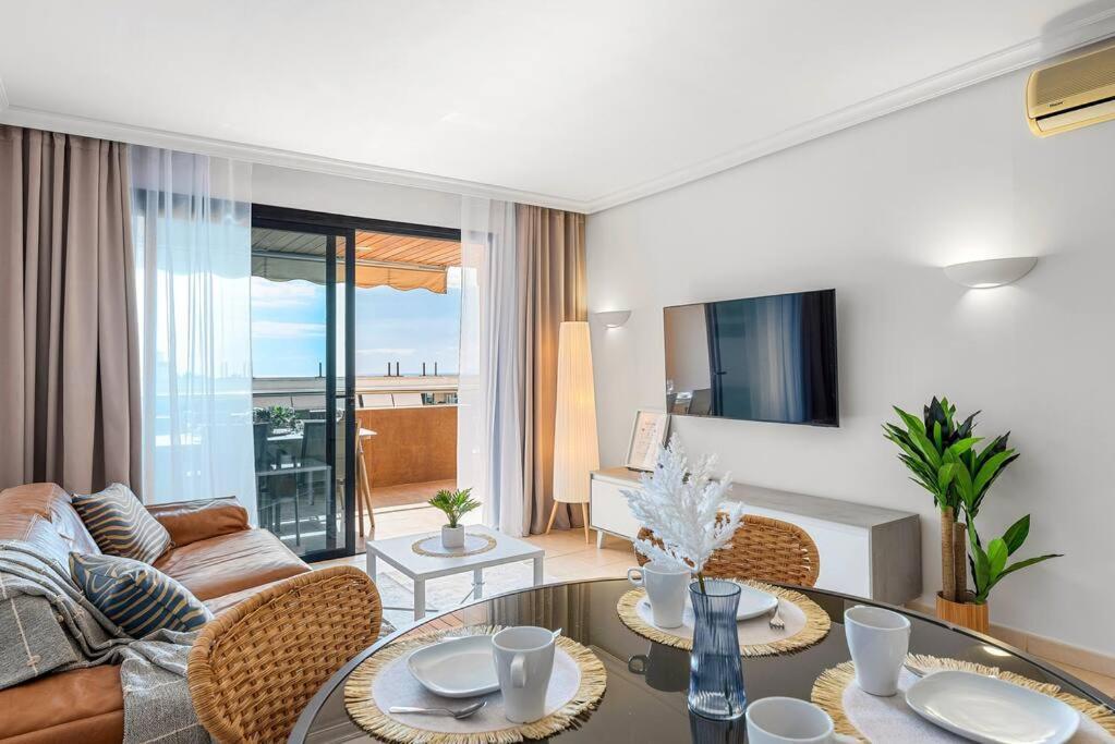 Apartment 2bdr Ocean And La Gomera Vista Getaway *