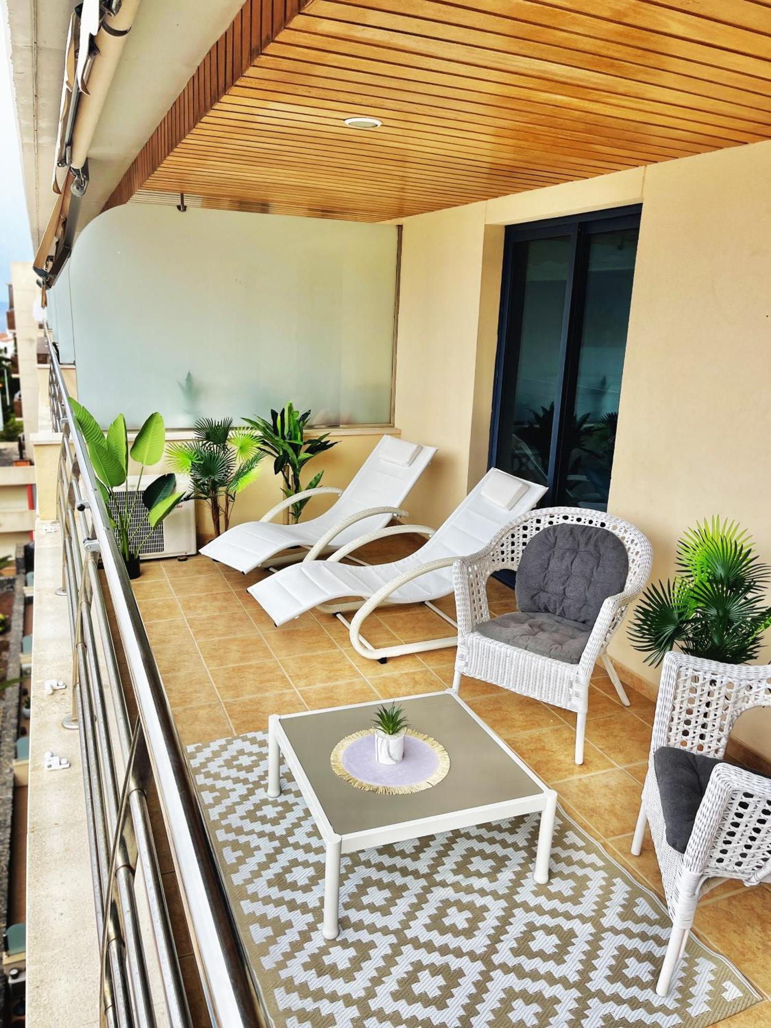 Apartment 2bdr Ocean And La Gomera Vista Getaway Puerto de Santiago (Tenerife)