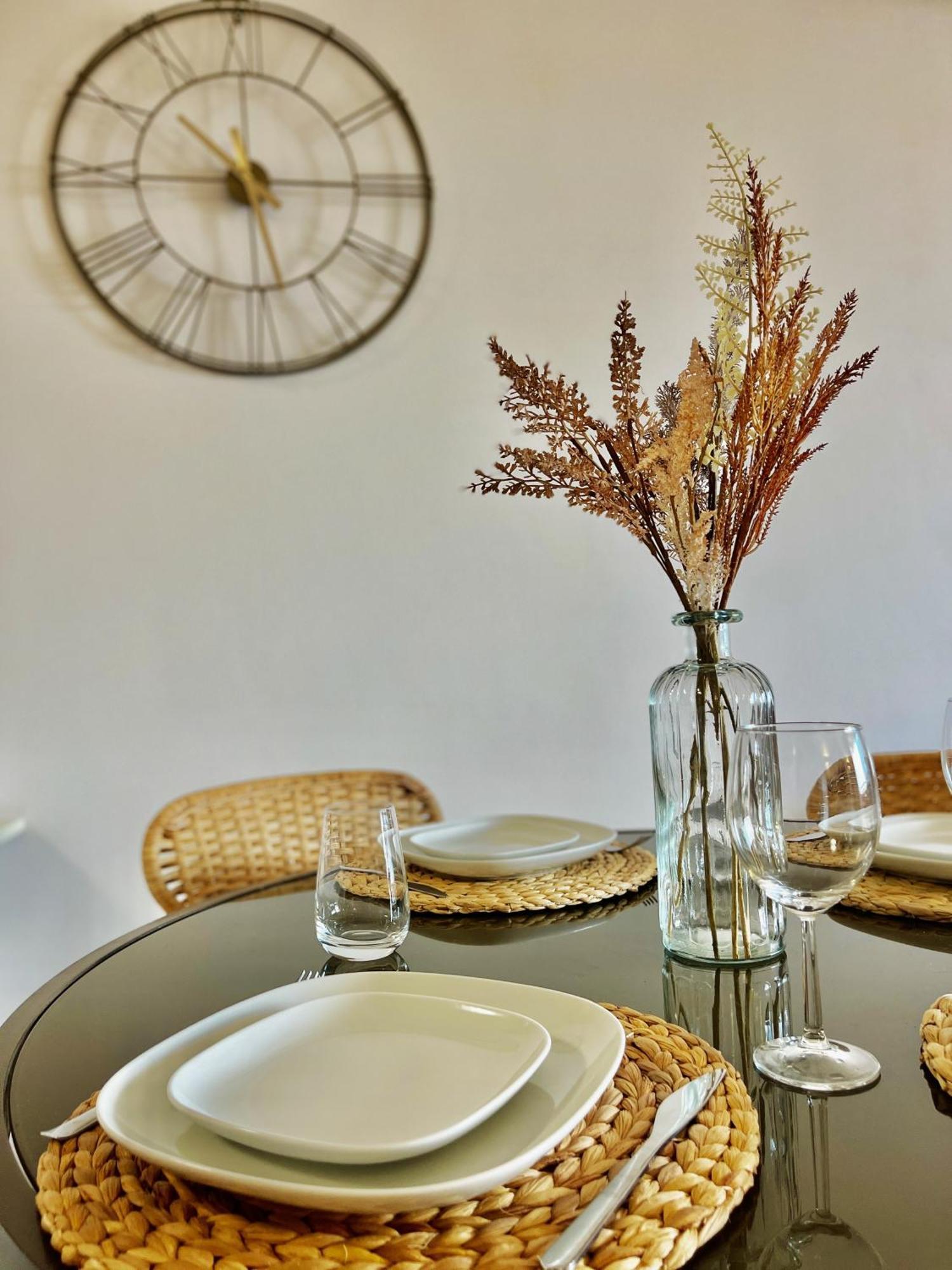 Apartment 2bdr Ocean And La Gomera Vista Getaway *